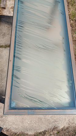 Glass Top Tabel