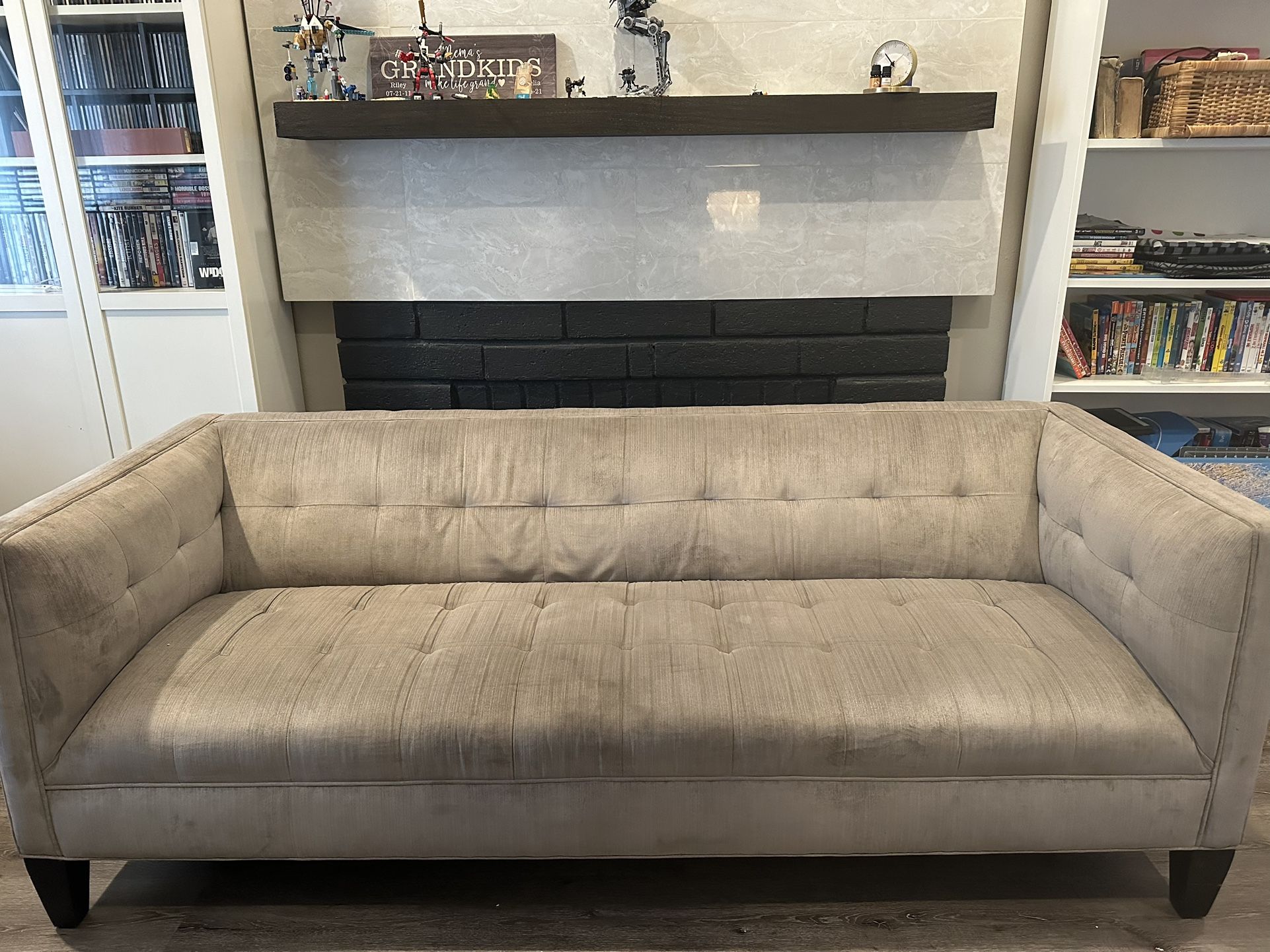 Couch Mitchell Gold & Bob Williams