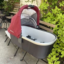 UppaBaby Bassinet 2015+ w/ Lower Adaptors