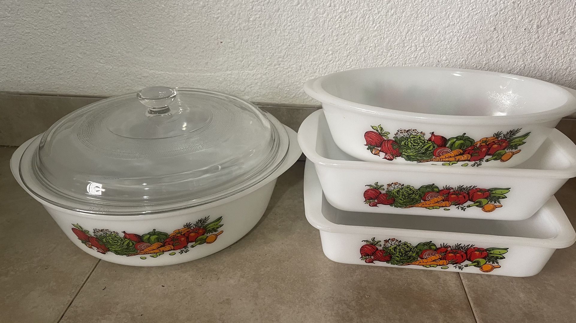 VINTAGE GLASSBAKE SET