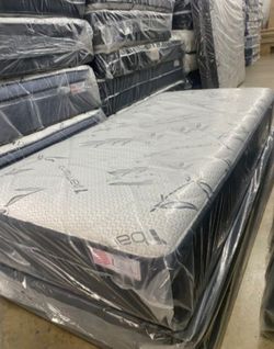 Twin Regular Mattress And Box Spring New 