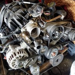 FORD 4.0 MUSTANG ENGINE 2005-2010