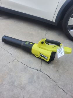 Ryobi 40V HP Brushless 650 CFM 160 MPH Cordless Leaf Blower ( Tool only )