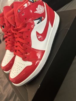 Air Jordan’s 1 Mids Sw