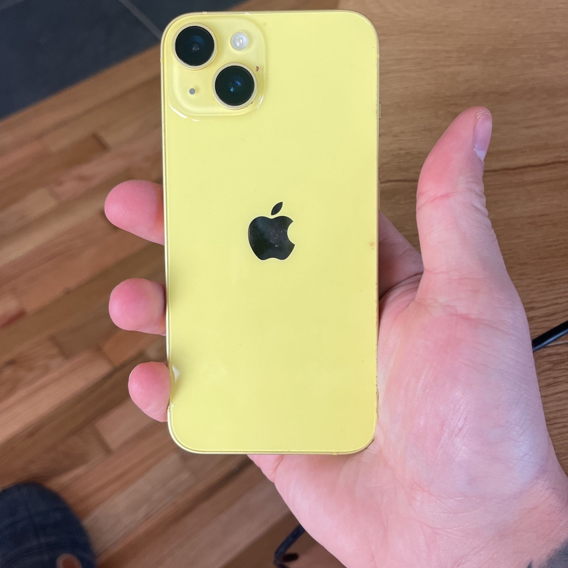 iPhone 14