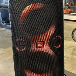 JBL Party Box 110 portable bluetooth speaker w lights no trades pick up in Tacoma FIRM PRICE 