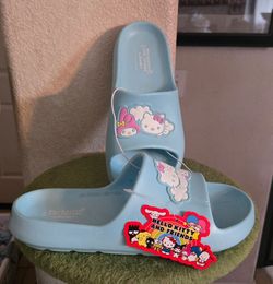 Sanrio Hello Kitty Slides 4/5
