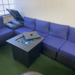 Brand New Patio Set Fire Pit Propane 