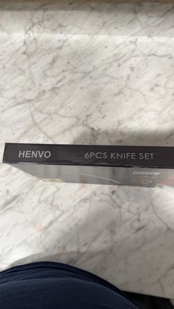 Six piece knife set