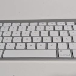 GENUINE Apple Wireless Bluetooth Keyboard A1314 Mac Aluminium 