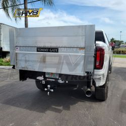TOMMY GATE LIFTGATES FOR PICKUP TRUCKS