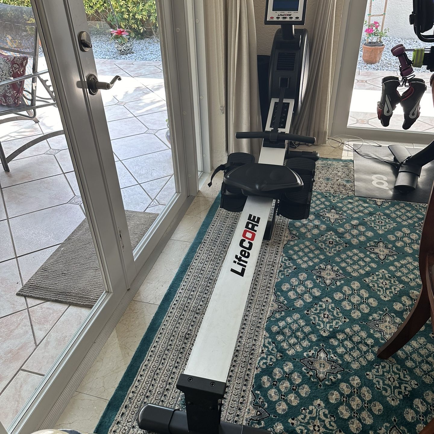 Rowing Machine With batteries 