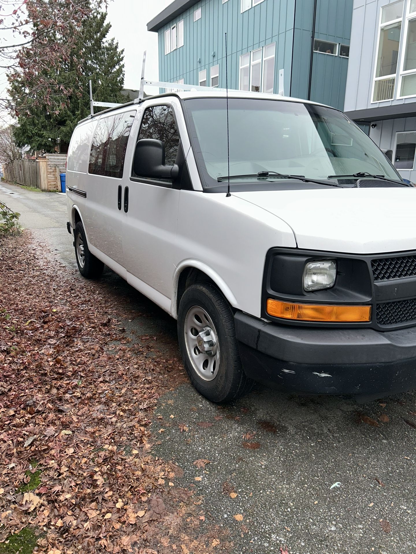 2015 Chevy Express Cargo Van 3/4 Tons A/C Racks Shelves Tires Excellent Construction Work Painting Gardening Plumbing 109K Clean Title Ready To Go