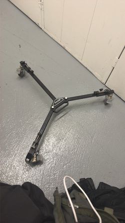 Tripod Wheel Dolly