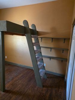 Kids bunk bed