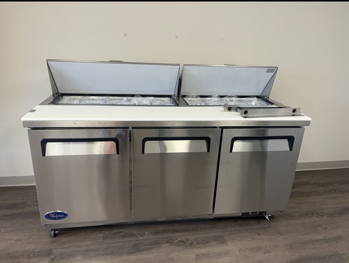 Valpro VP72S-HC Sandwich/Salad Top Refrigerator Three-section 72"W