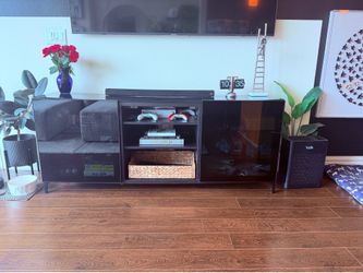 71” Glass Top Tv Stand