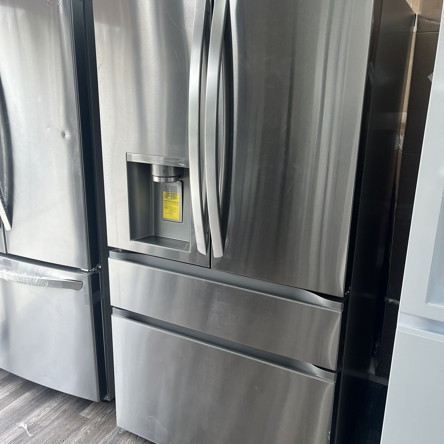 ONLY $1299!!! LG Standard Depth MAX French Door Refrigerator w/ Full Convert Drawer