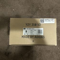 Yeezy Boost 350 V2