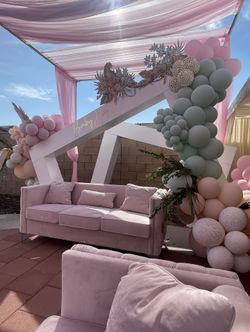 Lounge Area