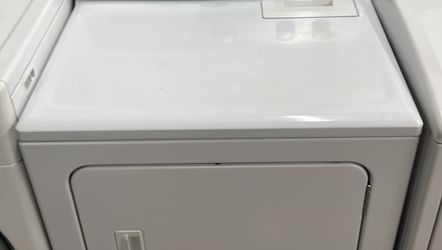 Maytag Gas Dryer Basic Dryer With high Efficiency
