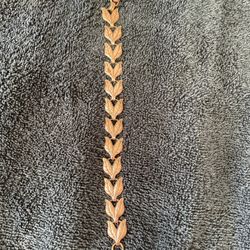 Interlocking Copper Leaf Bracelet 