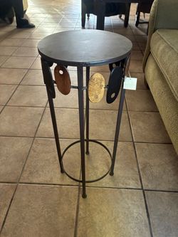 Round Decorative Accent stool – Black Metal Frame