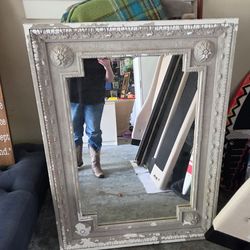 Heavy wall mirror