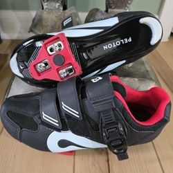 Peloton Sizt 7 Brand New $50