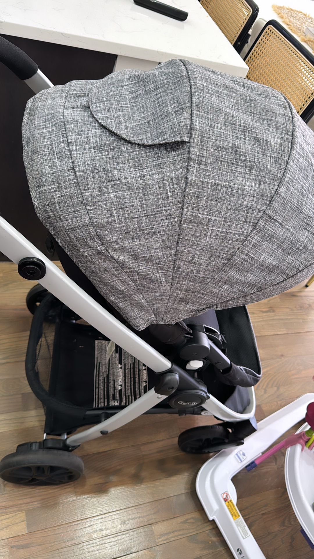 graco baby car with car seat