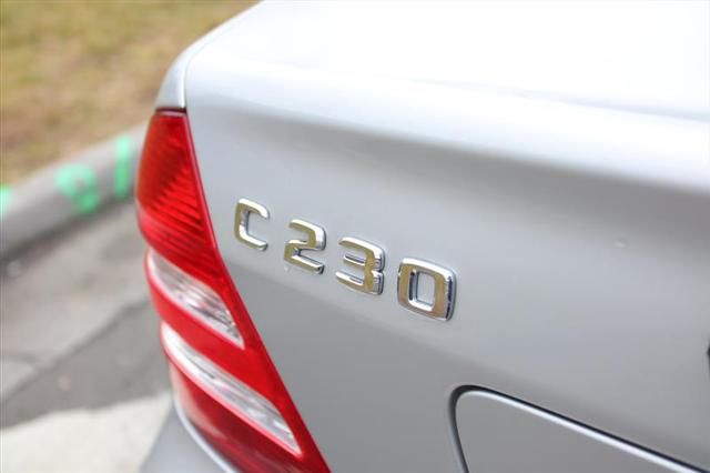 2005 Mercedes-Benz C-Class