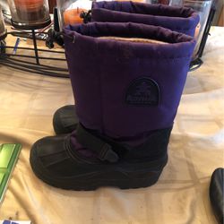 Snow Boots Girls Size 5