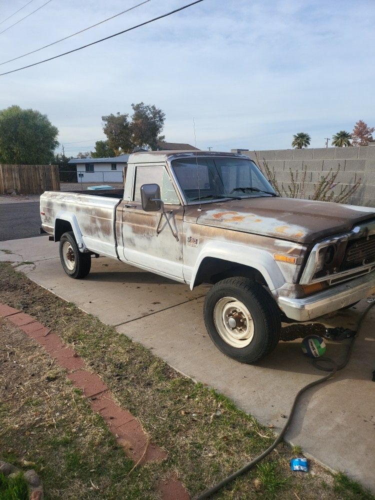 1982 Jeep J-20