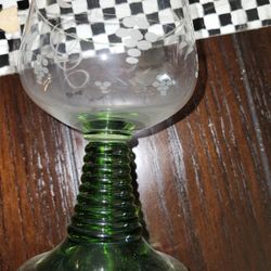 4 Crystal Wine Cups