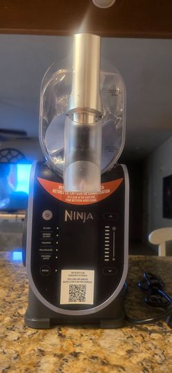 Ninja slushie machine