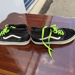 VANS off the Wall Kids Youth unisex sz 7 high tops lace up skate shoes sneakers