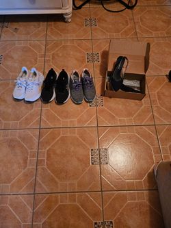 Decorative cross shoes y mas
