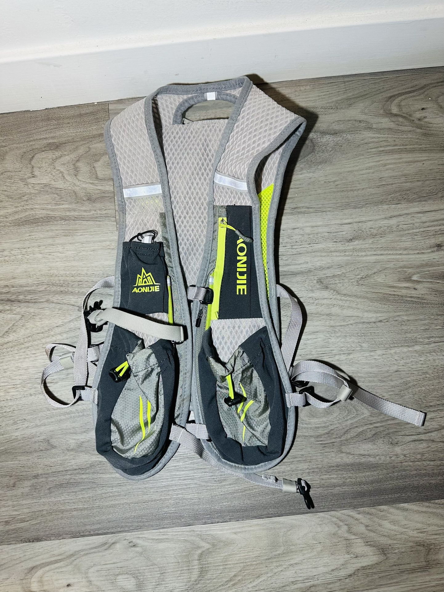 Hydration Vest Backpack‼️