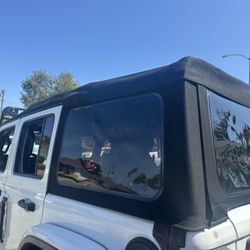 SUPERTOP® ULTRA™ SQUAREBACK SOFT TOP Jeep 2018-2025 JL