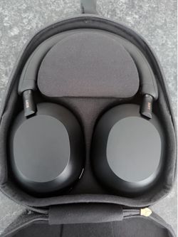 Sony WH-1000XM5 Headphones