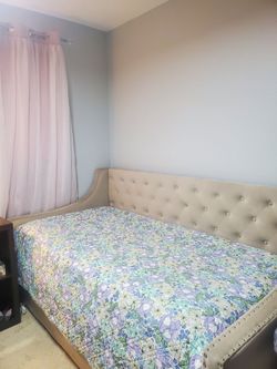 Twin Day Bed