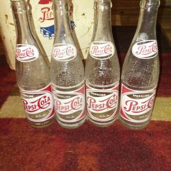 Vintage sparkling coca cola bottle's