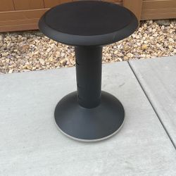 Storex Wiggle Stool – Active Flexible Seating for Classroom and Home Study, Adjustable 12-18 Inch Height, Teal