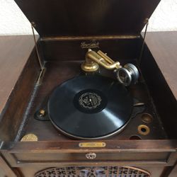 Victrola Old School Record Player