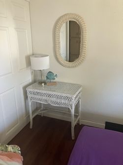 Wicker bedroom set