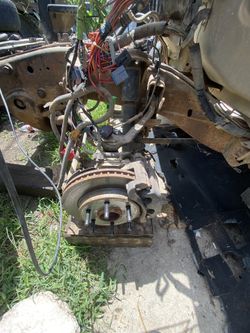 Front Suspension Parts 2003/2002 Chevy Tahoe Suburban