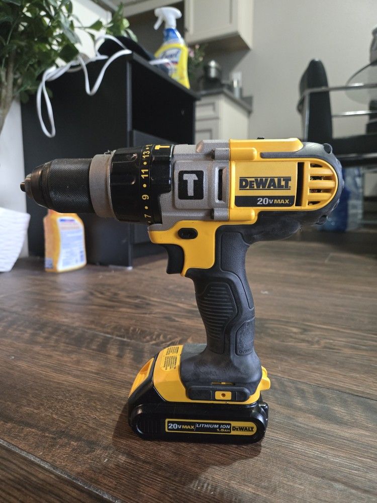 DeWalt 20v MAX Hammer Drill