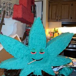 Leaf Piñata 
