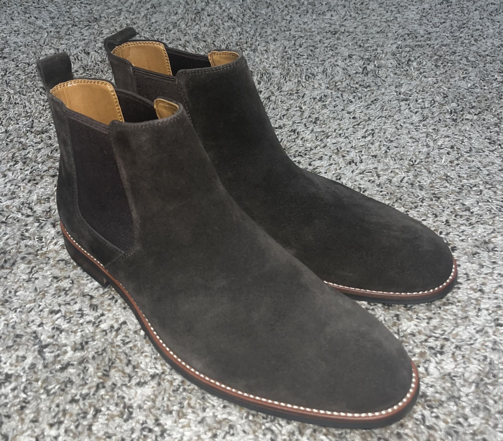 Chelsea Boot Mens Size 12