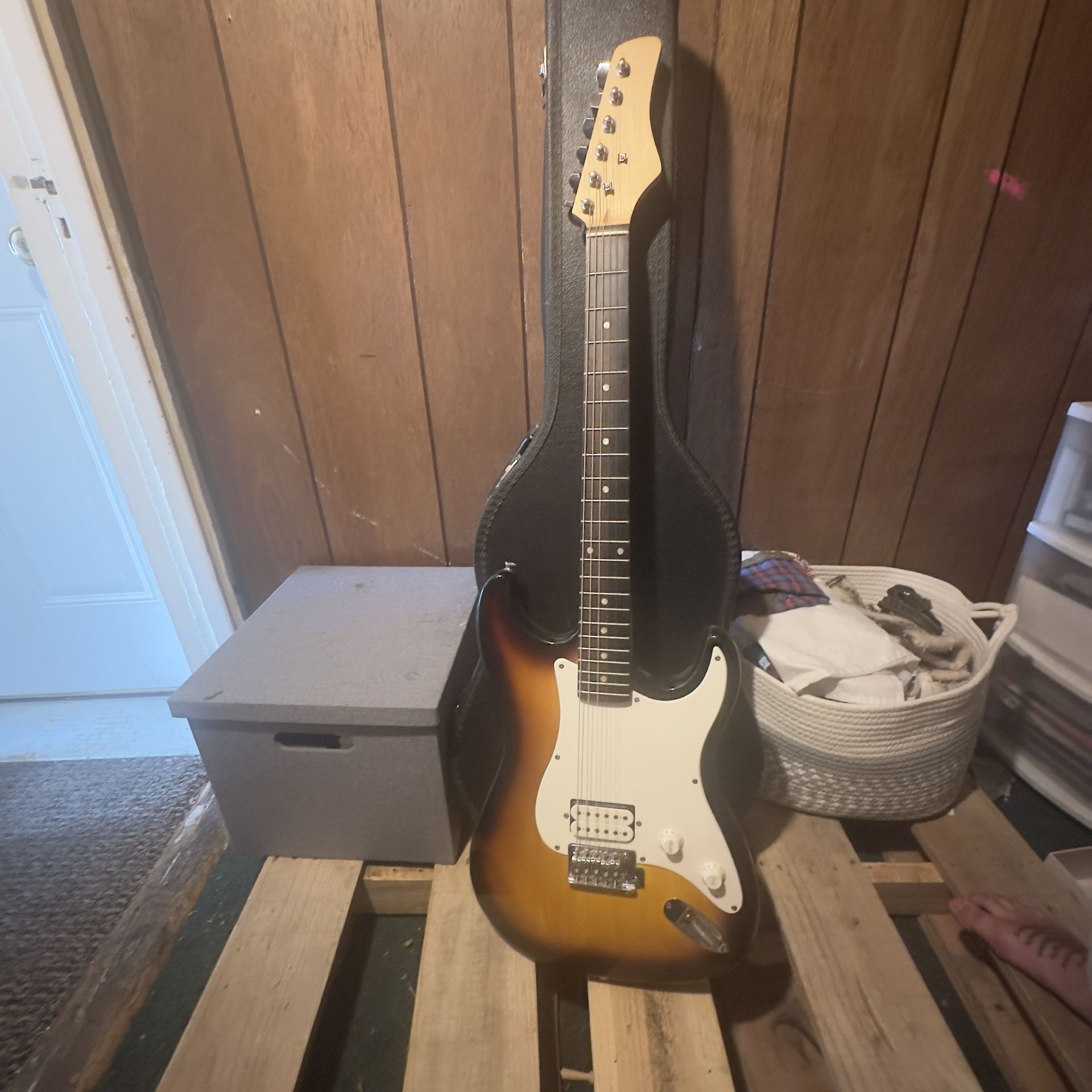 Electric Guitar 